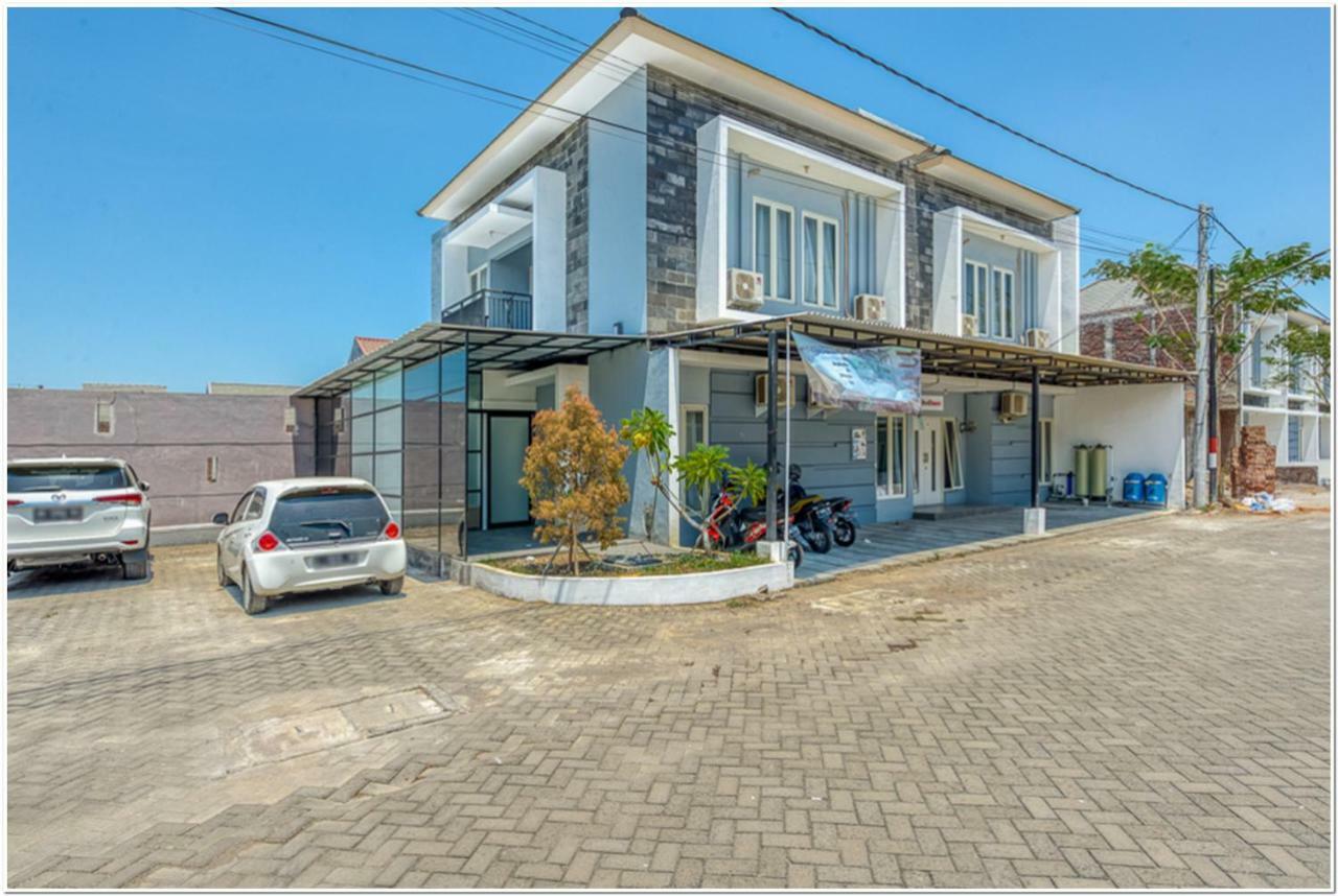 Reddoorz @ Bypass Juanda Airport Hotel Sidoarjo Ngoại thất bức ảnh